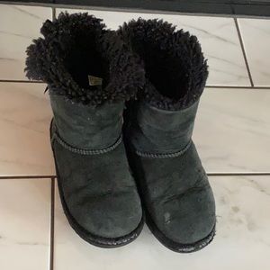Little Girls Black Bailey Bow Uggs